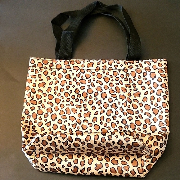 NWOT Leopard Vinyl Mid-sized Tote/Lunch Bag! - Picture 4 of 10